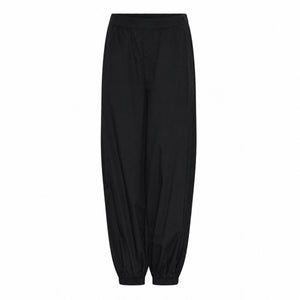 Rosie 1, Black
